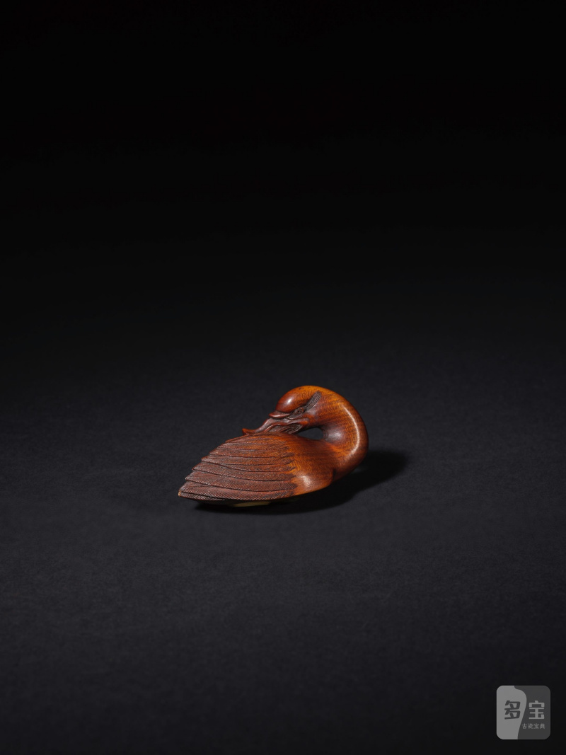 木彫根付 鴨 銘「舟民作」 19世紀 | NETSUKE EN BOIS REPRÉSENTANT UN CANARD COUCHÉ - 图3